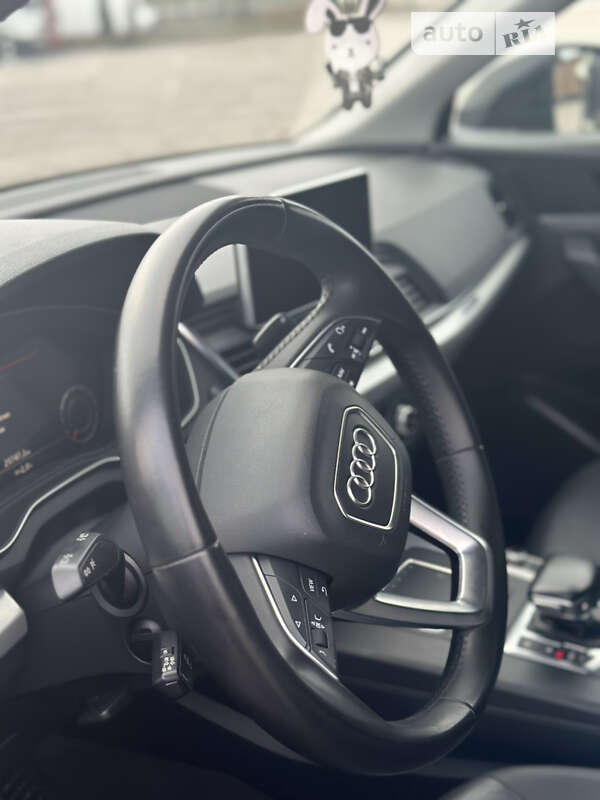 Внедорожник / Кроссовер Audi Q5 2017 в Виннице