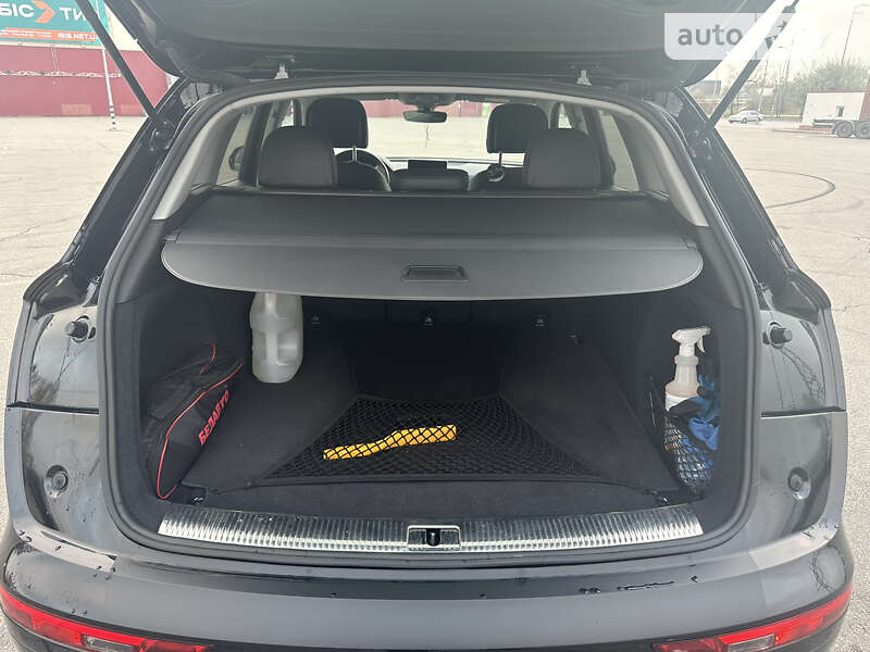 Внедорожник / Кроссовер Audi Q5 2017 в Виннице