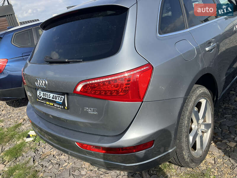 Внедорожник / Кроссовер Audi Q5 2010 в Дрогобыче