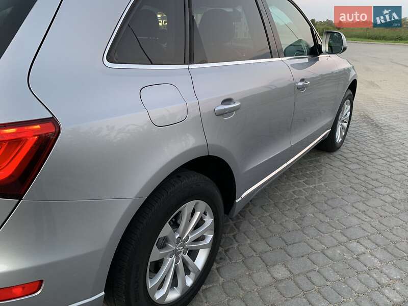 Позашляховик / Кросовер Audi Q5 2015 в Стрию