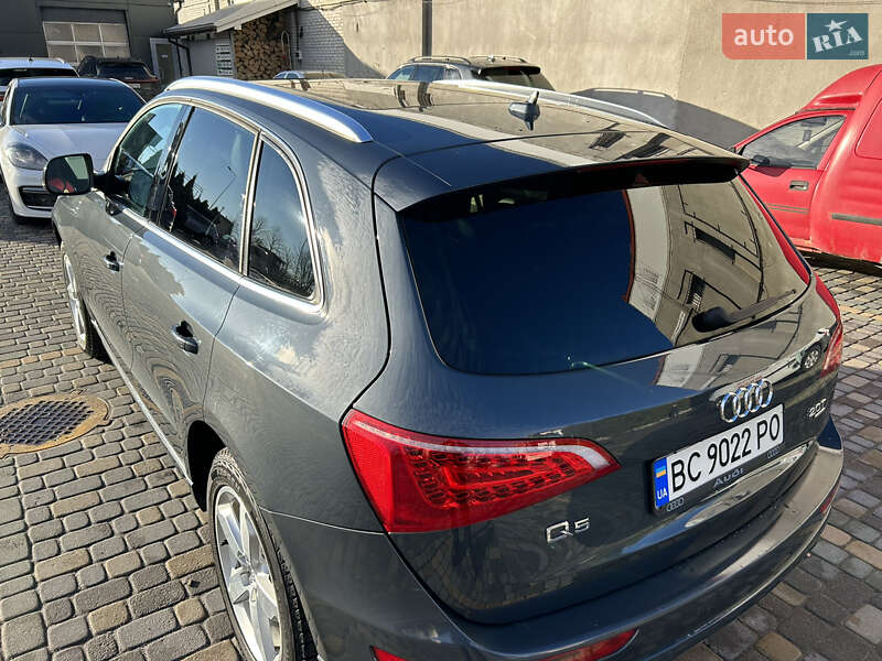 Внедорожник / Кроссовер Audi Q5 2011 в Львове