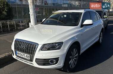 Внедорожник / Кроссовер Audi Q5 2011 в Киеве