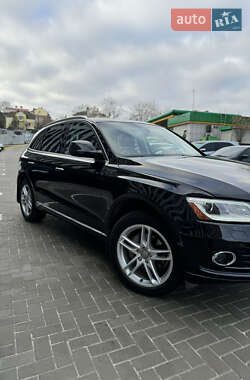 Внедорожник / Кроссовер Audi Q5 2016 в 
