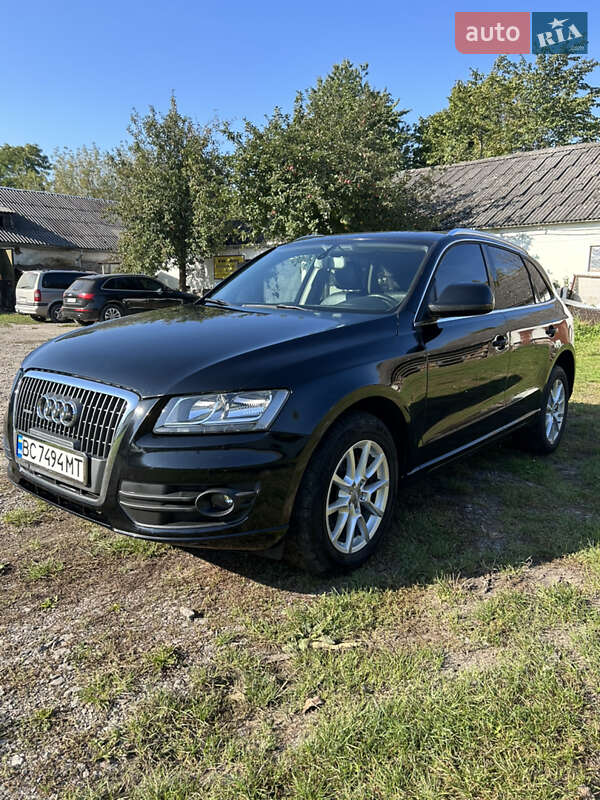 Внедорожник / Кроссовер Audi Q5 2010 в Радехове