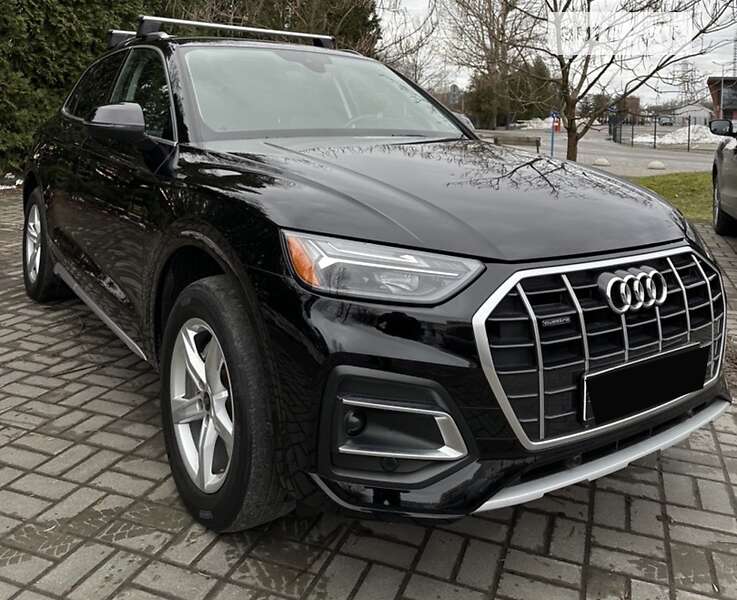 Внедорожник / Кроссовер Audi Q5 2020 в Львове