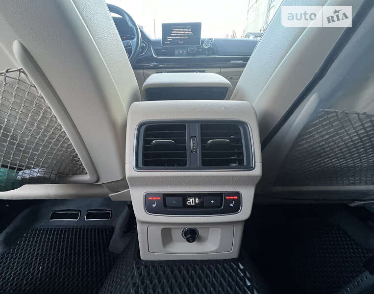 Внедорожник / Кроссовер Audi Q5 2016 в Львове