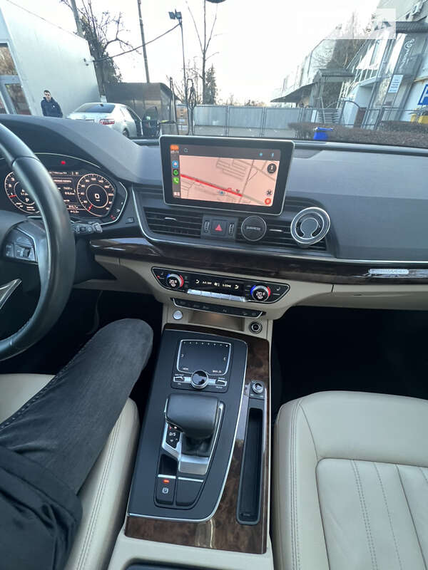 Внедорожник / Кроссовер Audi Q5 2016 в Львове
