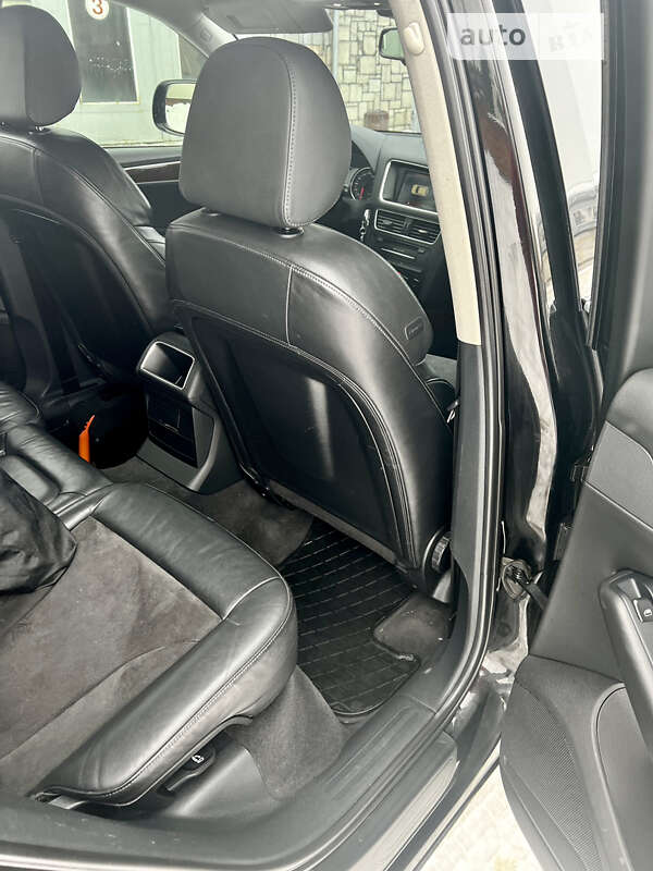 Внедорожник / Кроссовер Audi Q5 2009 в Виннице