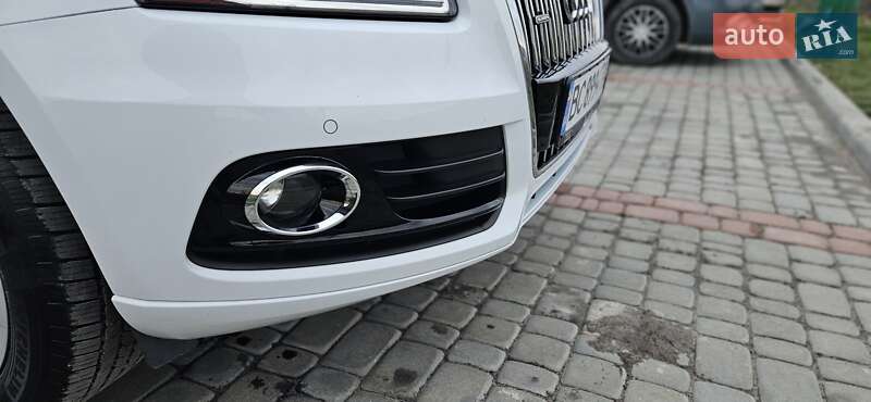 Позашляховик / Кросовер Audi Q5 2014 в Золочеві