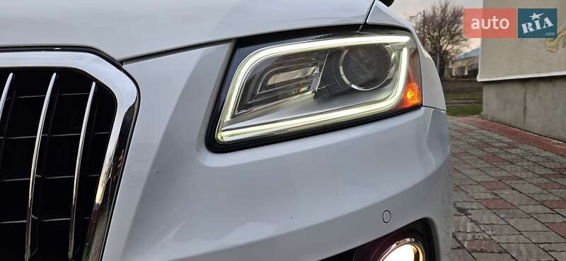 Позашляховик / Кросовер Audi Q5 2014 в Золочеві