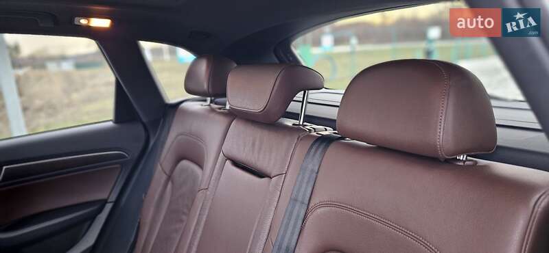 Позашляховик / Кросовер Audi Q5 2014 в Золочеві