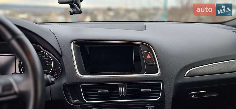 Позашляховик / Кросовер Audi Q5 2014 в Золочеві