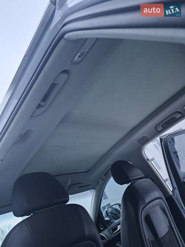 Позашляховик / Кросовер Audi Q5 2015 в Луцьку