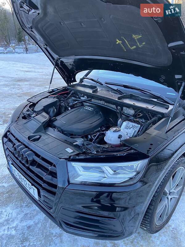 Внедорожник / Кроссовер Audi Q5 2018 в Львове