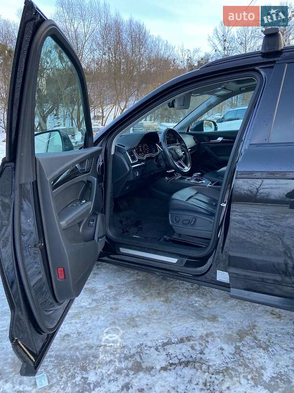Внедорожник / Кроссовер Audi Q5 2018 в Львове
