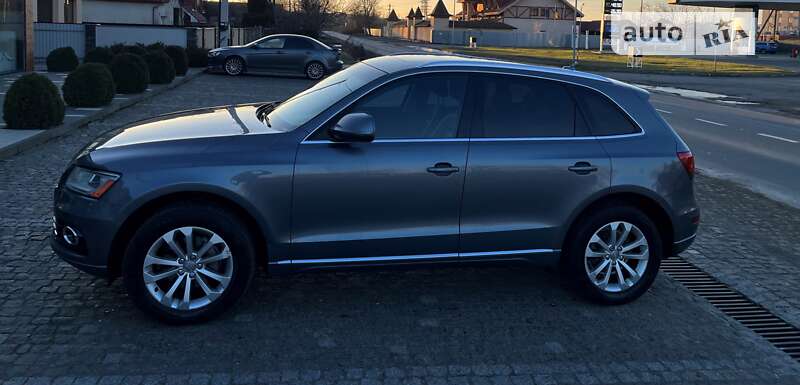 Внедорожник / Кроссовер Audi Q5 2014 в Ужгороде