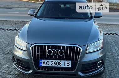 Внедорожник / Кроссовер Audi Q5 2014 в Ужгороде