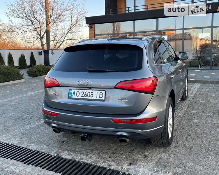Внедорожник / Кроссовер Audi Q5 2014 в Ужгороде