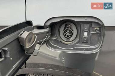 Внедорожник / Кроссовер Audi Q5 2021 в 