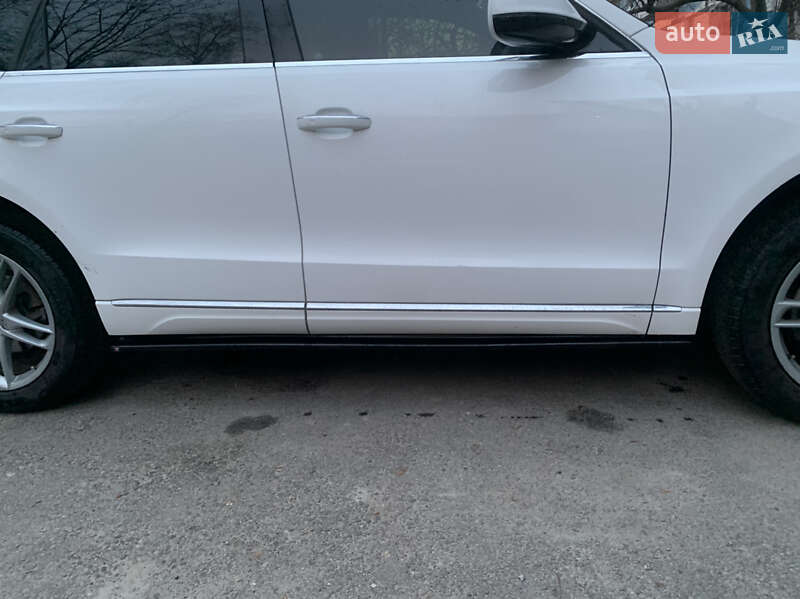 Позашляховик / Кросовер Audi Q5 2016 в Дніпрі