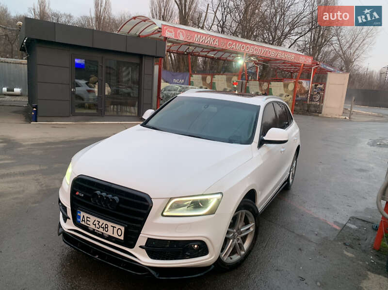 Позашляховик / Кросовер Audi Q5 2016 в Дніпрі