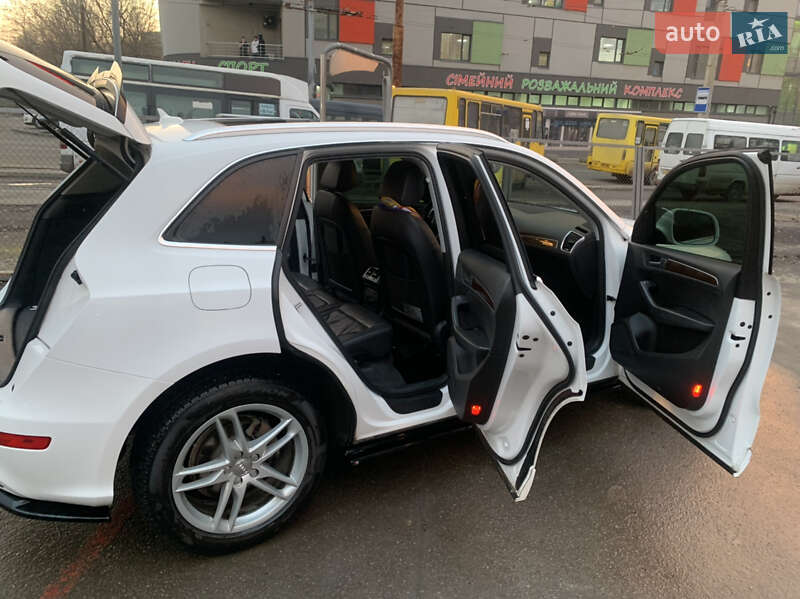 Позашляховик / Кросовер Audi Q5 2016 в Дніпрі