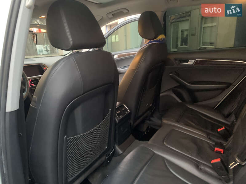 Позашляховик / Кросовер Audi Q5 2016 в Дніпрі
