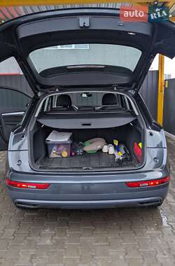 Внедорожник / Кроссовер Audi Q5 2019 в 