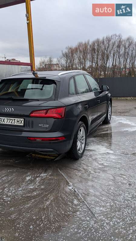 Внедорожник / Кроссовер Audi Q5 2019 в Хмельницком