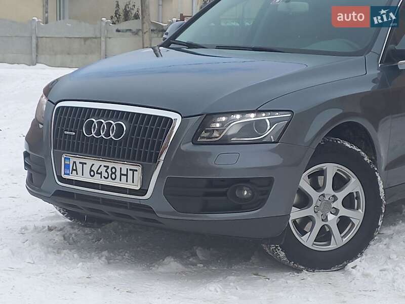 Внедорожник / Кроссовер Audi Q5 2011 в Киеве