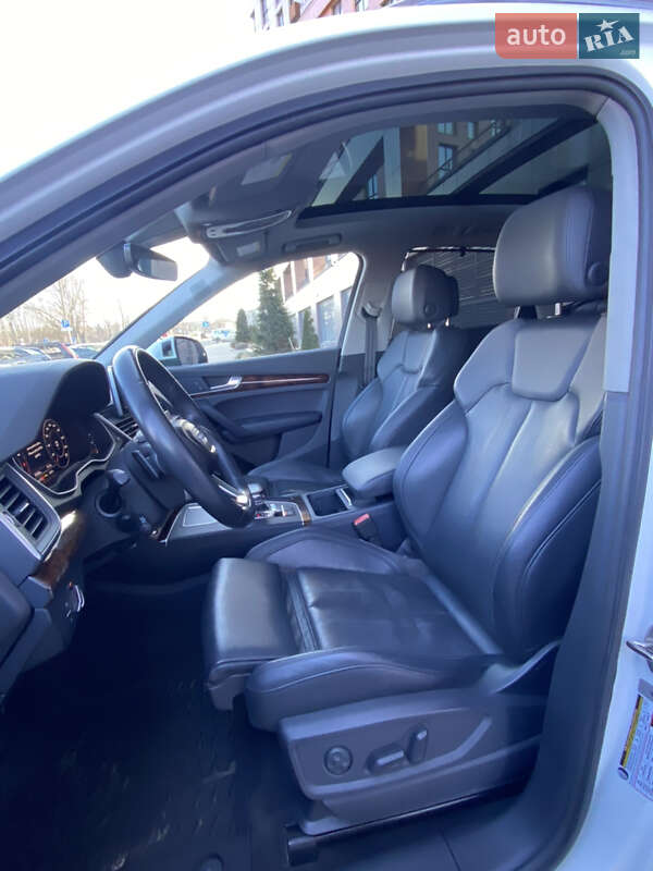 Внедорожник / Кроссовер Audi Q5 2018 в Днепре