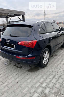 Внедорожник / Кроссовер Audi Q5 2011 в Днепре