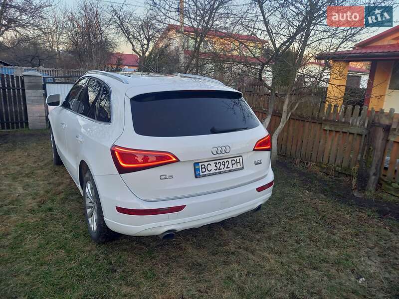 Внедорожник / Кроссовер Audi Q5 2015 в Львове