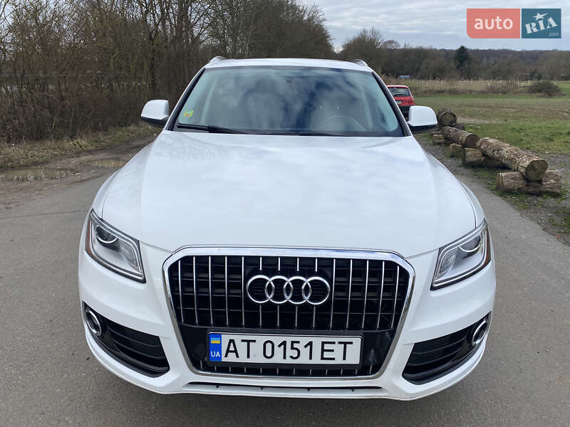 Внедорожник / Кроссовер Audi Q5 2015 в Болехове