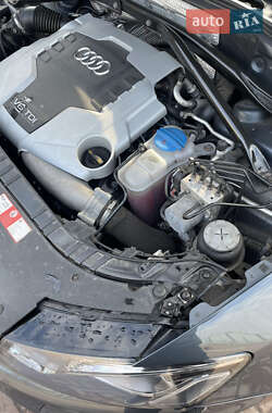 Внедорожник / Кроссовер Audi Q5 2009 в 