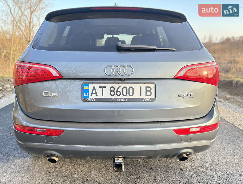 Внедорожник / Кроссовер Audi Q5 2011 в Ивано-Франковске