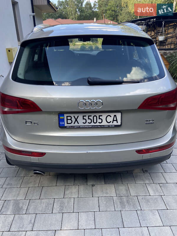 Внедорожник / Кроссовер Audi Q5 2014 в Хмельницком