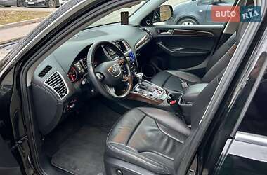 Внедорожник / Кроссовер Audi Q5 2015 в 