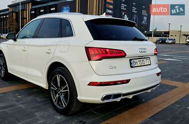 Внедорожник / Кроссовер Audi Q5 2019 в 