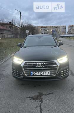 Позашляховик / Кросовер Audi Q5 2017 в Львові