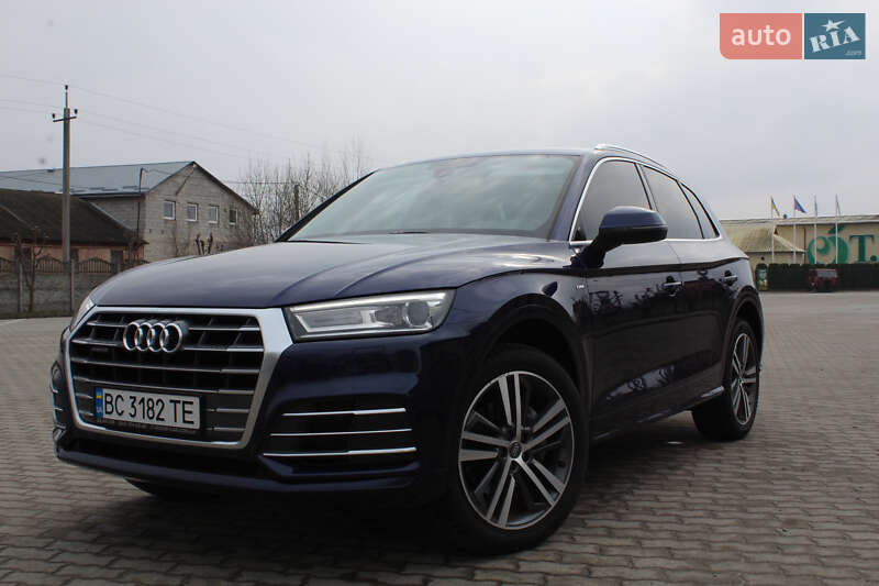 Позашляховик / Кросовер Audi Q5 2017 в Львові