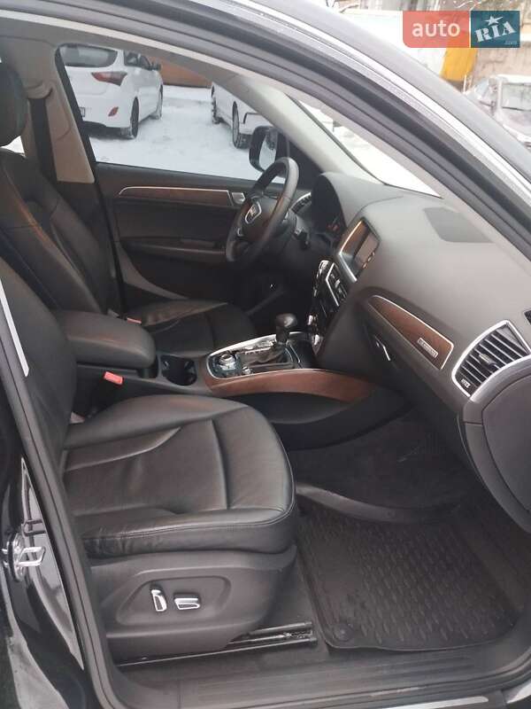 Внедорожник / Кроссовер Audi Q5 2013 в Киеве