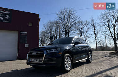 Внедорожник / Кроссовер Audi Q5 2018 в Луцке