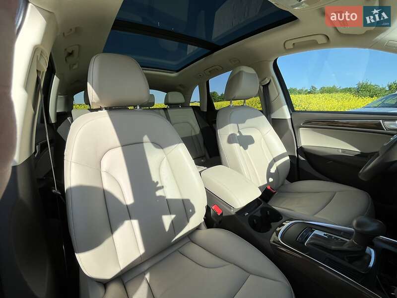 Внедорожник / Кроссовер Audi Q5 2016 в Киеве