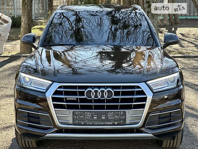Позашляховик / Кросовер Audi Q5 2018 в Києві