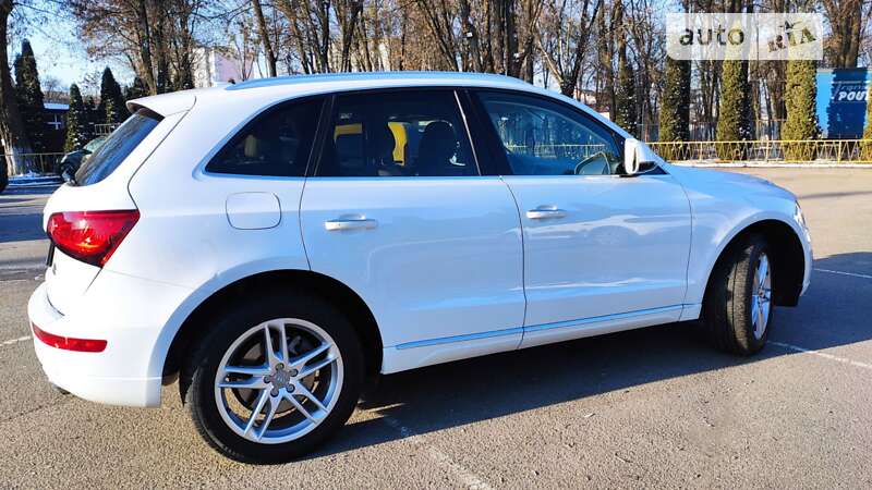 Позашляховик / Кросовер Audi Q5 2015 в Києві фото 12 Позашляховик / Кросовер Audi Q5 2015 в Києві