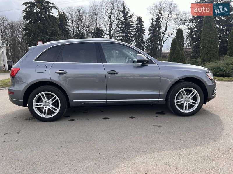 Внедорожник / Кроссовер Audi Q5 2016 в Чечельнике