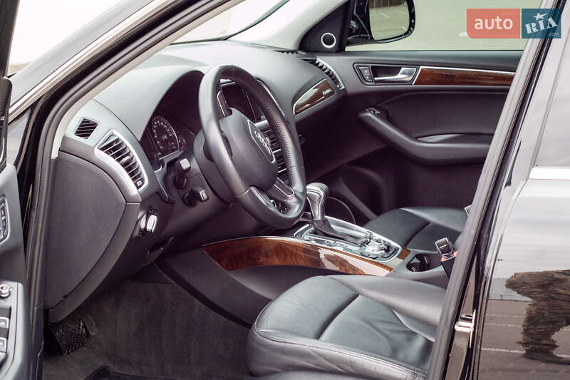 Внедорожник / Кроссовер Audi Q5 2015 в Чернигове