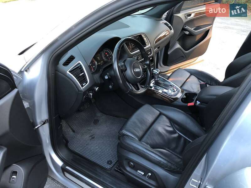 Внедорожник / Кроссовер Audi Q5 2015 в Киеве