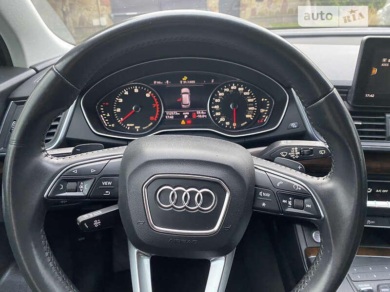 Внедорожник / Кроссовер Audi Q5 2019 в Львове